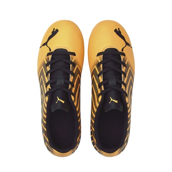 Puma Tacto II Junior soccer shoe. US 8 - Picture 2 of 10